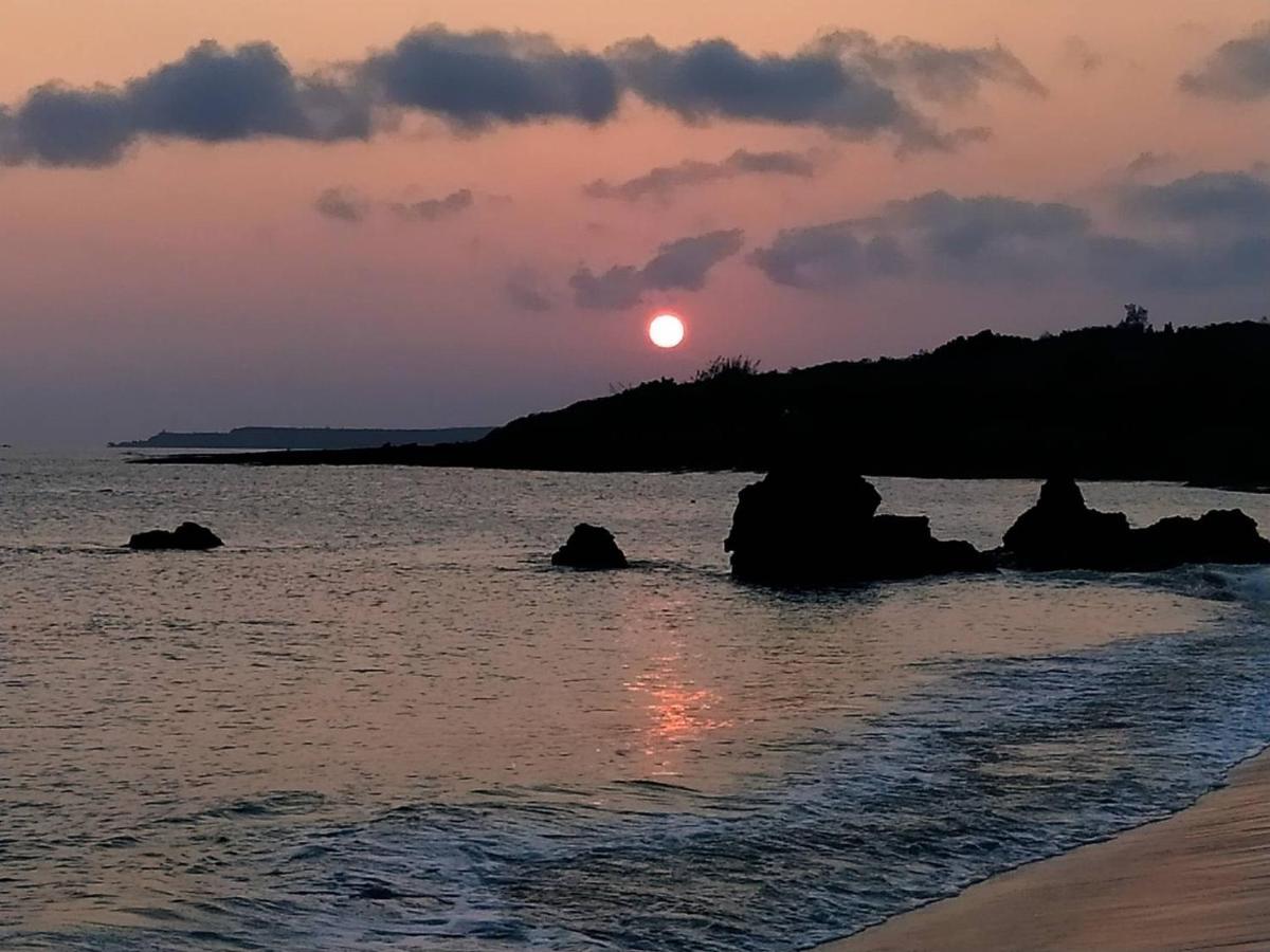 海灘戀情 Beach Love 近沙灘-國旅卡特約商店 Cape Eluanbi ภายนอก รูปภาพ